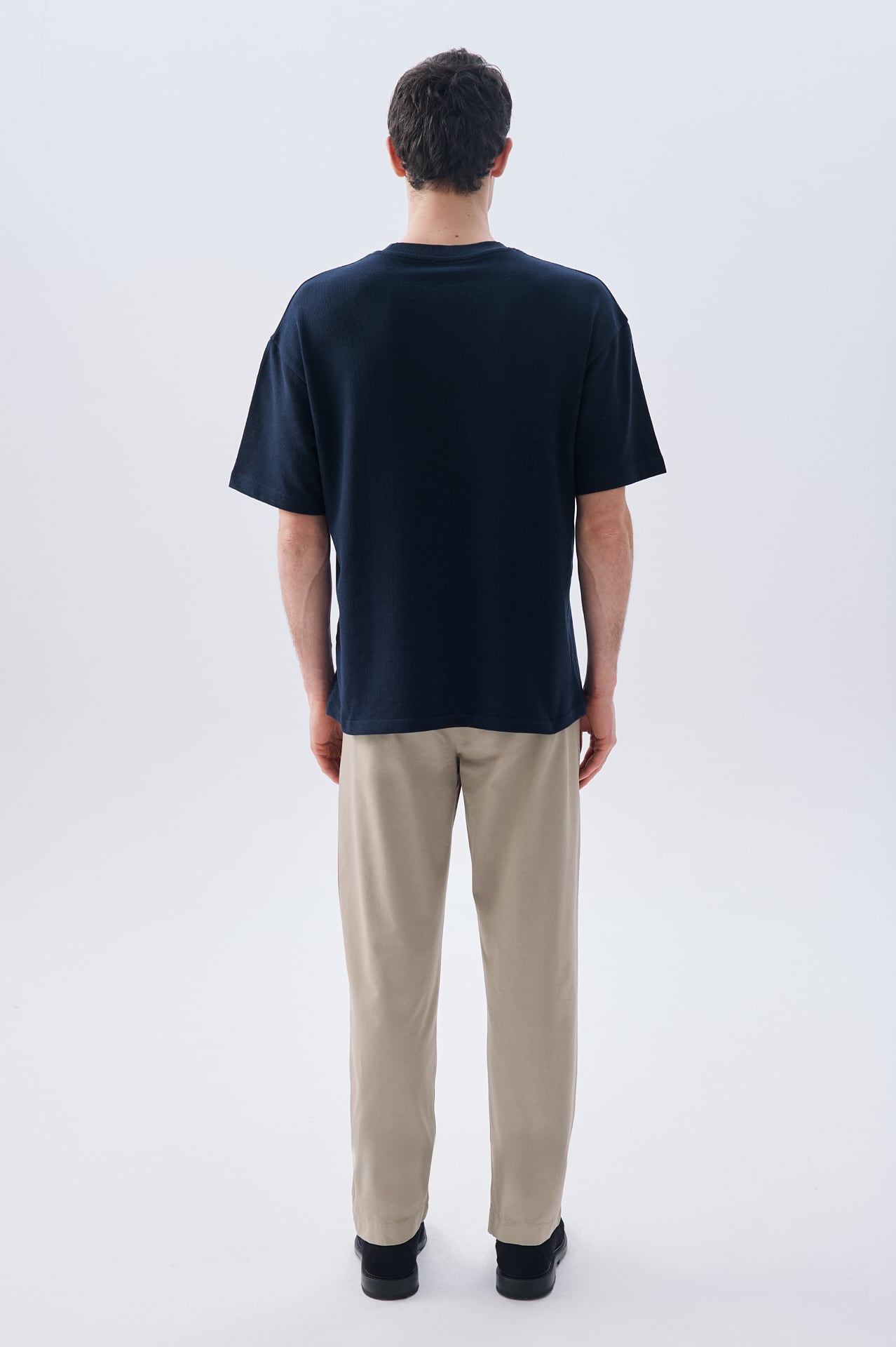 OVERSIZE BİSİKLET YAKA T-SHIRT