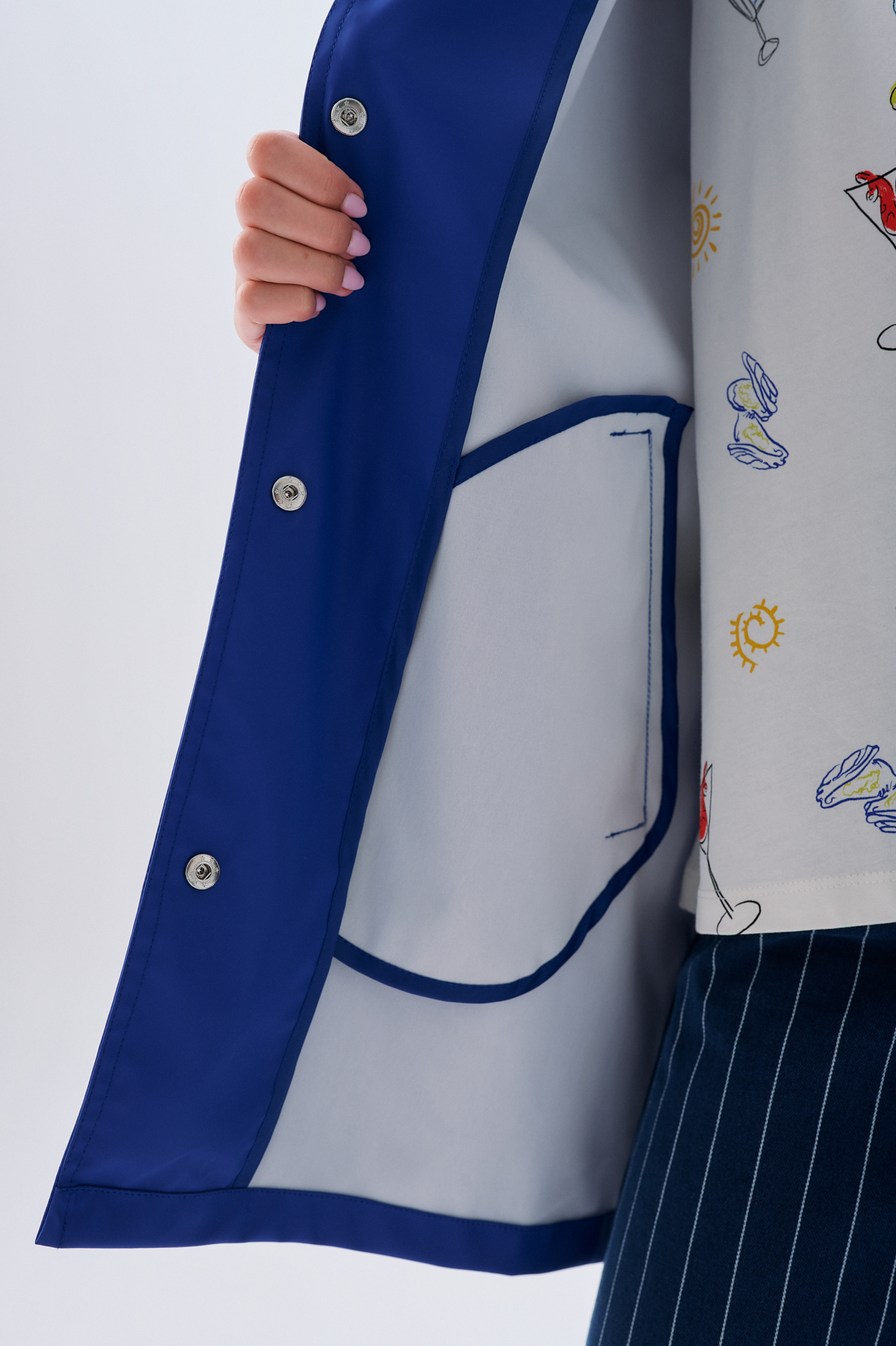 Kadın Mavi Oversize Kapüşonlu Yağmurluk