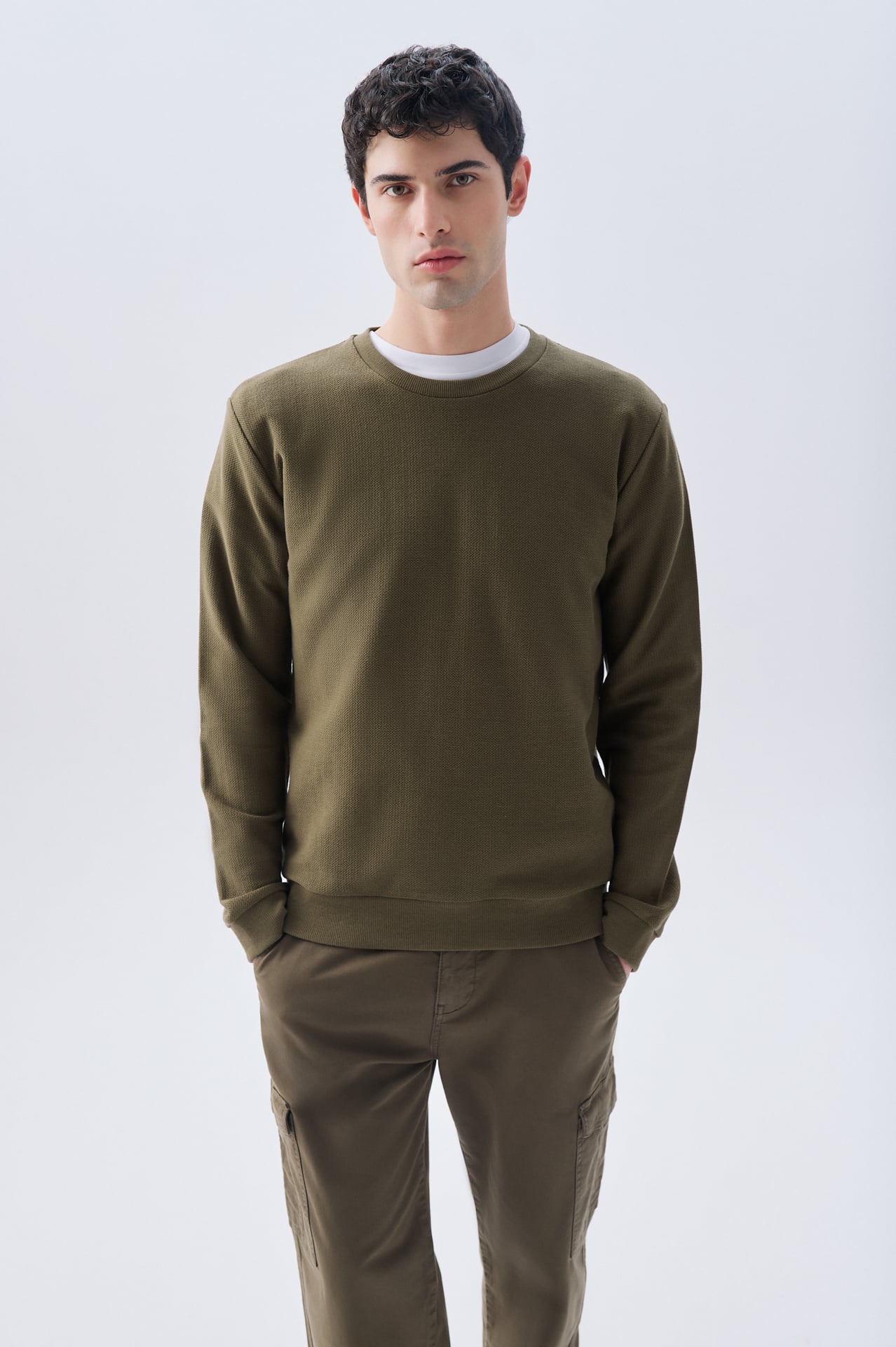 BİSİKLET YAKA SWEATSHIRT