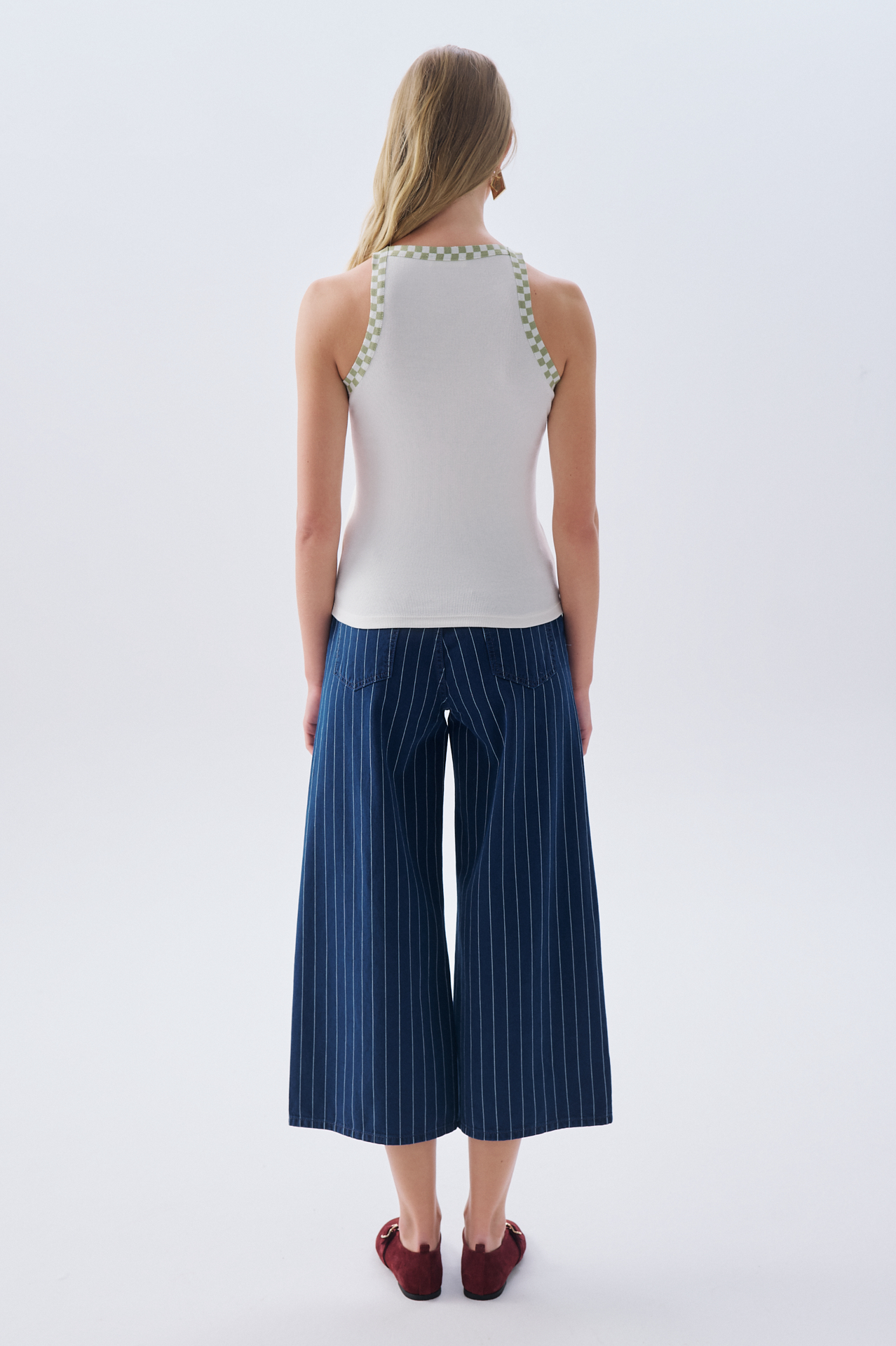 YAKA DETAYLI BİSİKLET YAKA ATLET