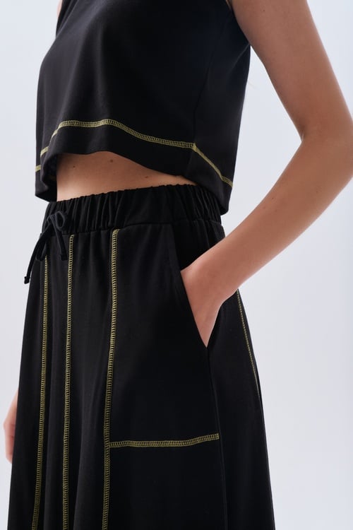 DİKİŞ DETAYLI CEPLİ BELİ BAĞLAMALI MİDİ ETEK