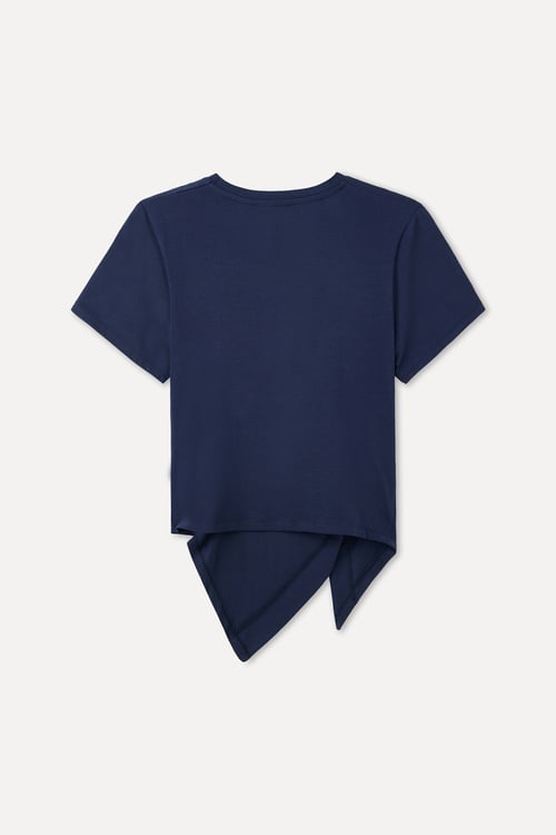 ASİMETRİK KESİM DÜĞMELİ KISA KOLLU BLUZ