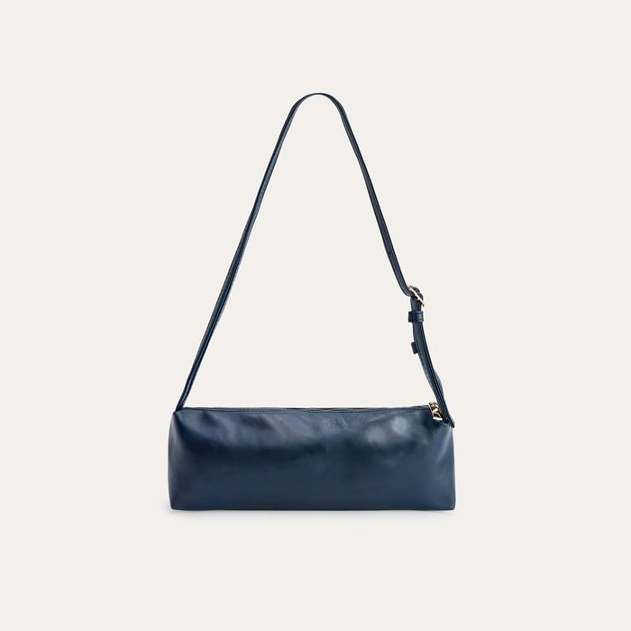 DERİ GÖRÜNÜMLÜ SİLİNDİR OMUZ ÇANTASI