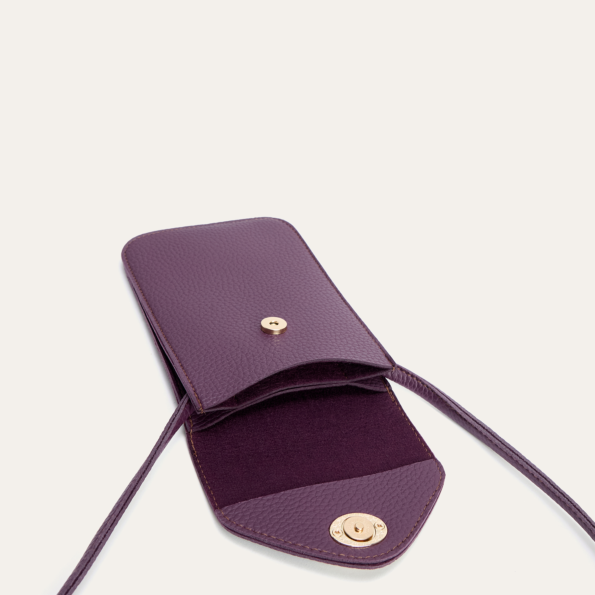 DERİ GÖRÜNÜMLÜ TELEFON ÇANTASI