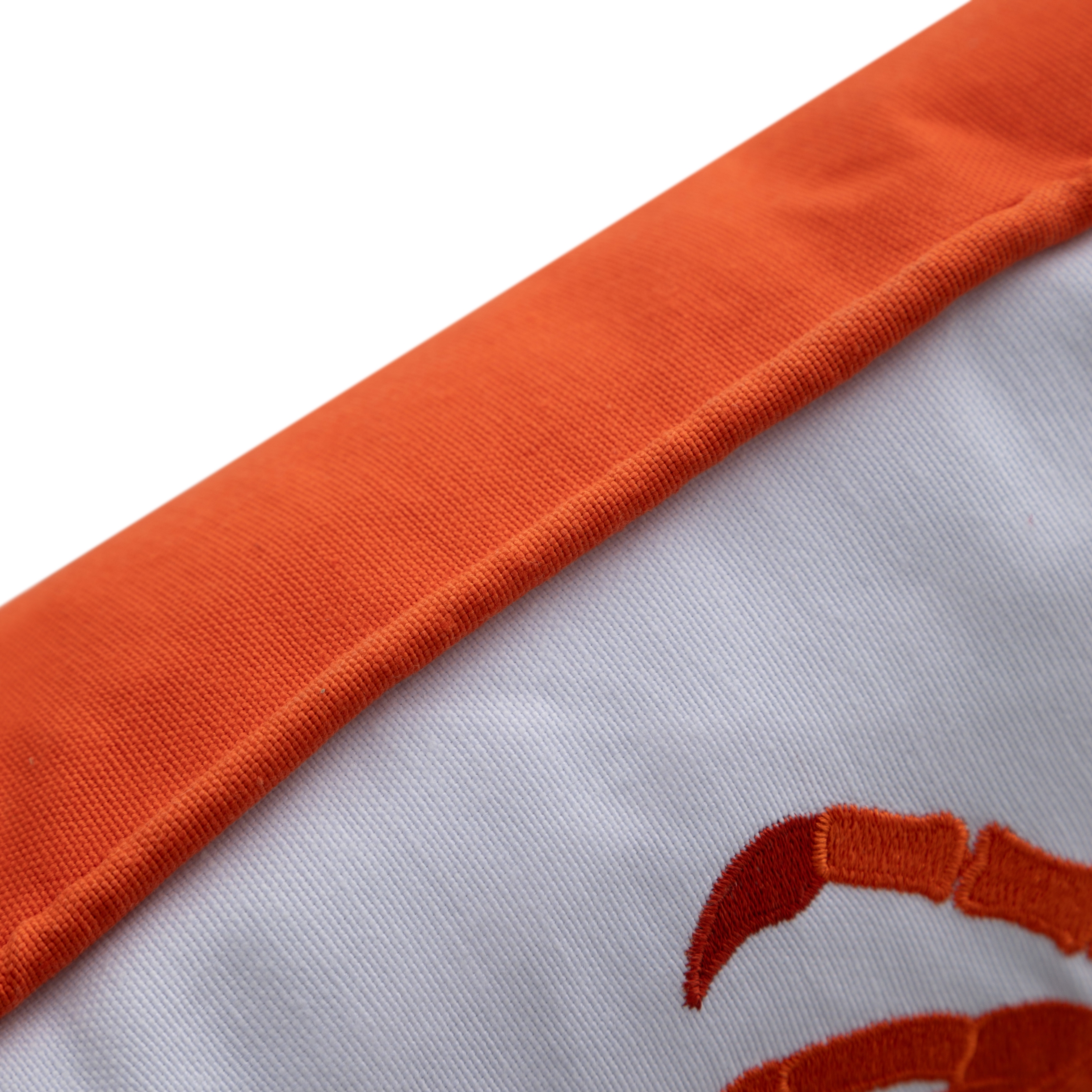 MARİN YENGEÇ NAKIŞ KIRLENT BEYAZ TURUNCU 40X60