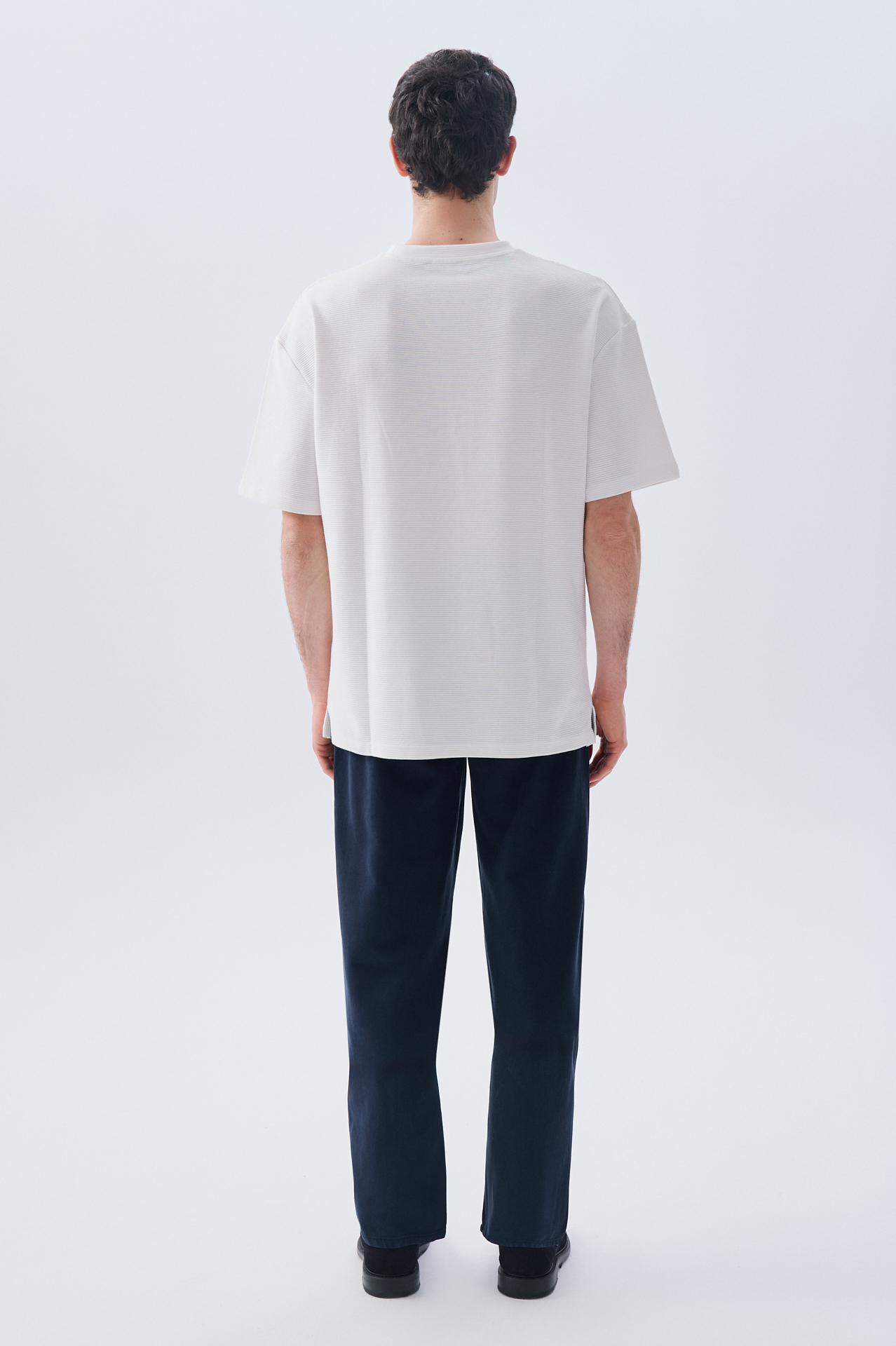 OVERSIZE BİSİKLET YAKA T-SHIRT