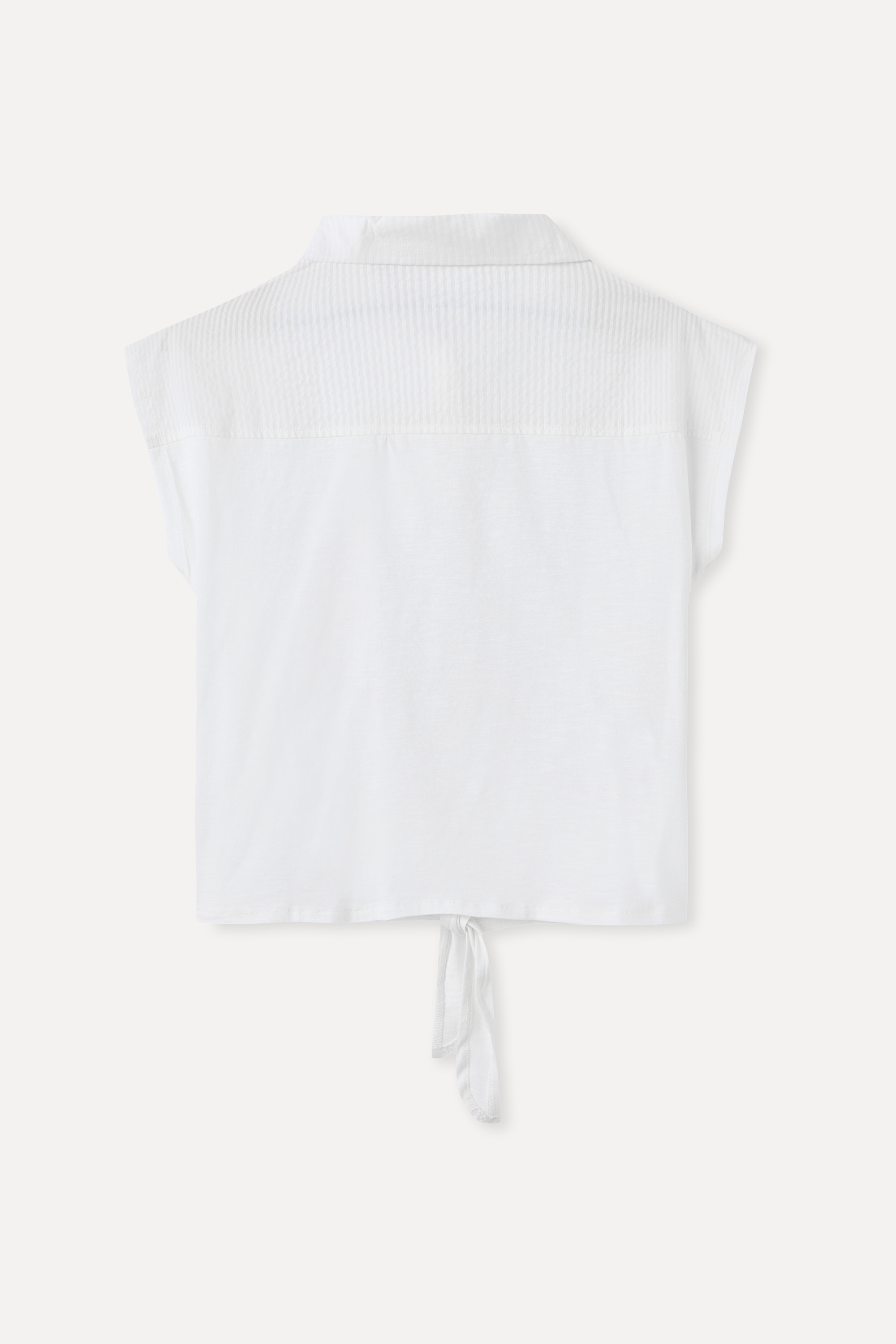 BAĞLAMALI KOLSUZ BLUZ