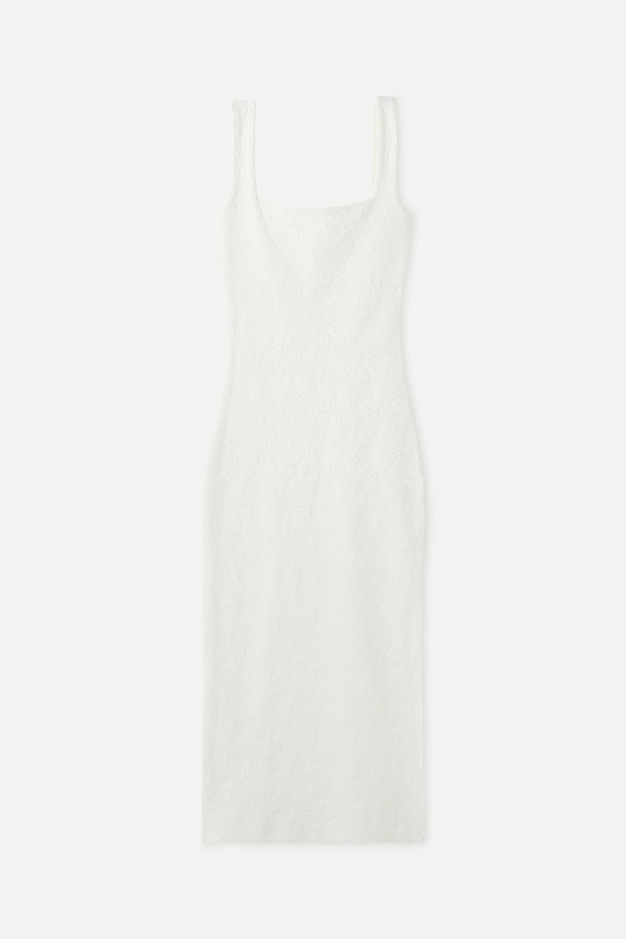 JAKARLI KOLSUZ MİDİ ELBİSE