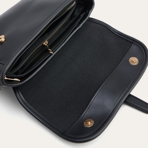  DERİ GÖRÜNÜMLÜ TOKALI OMUZ ÇANTASI