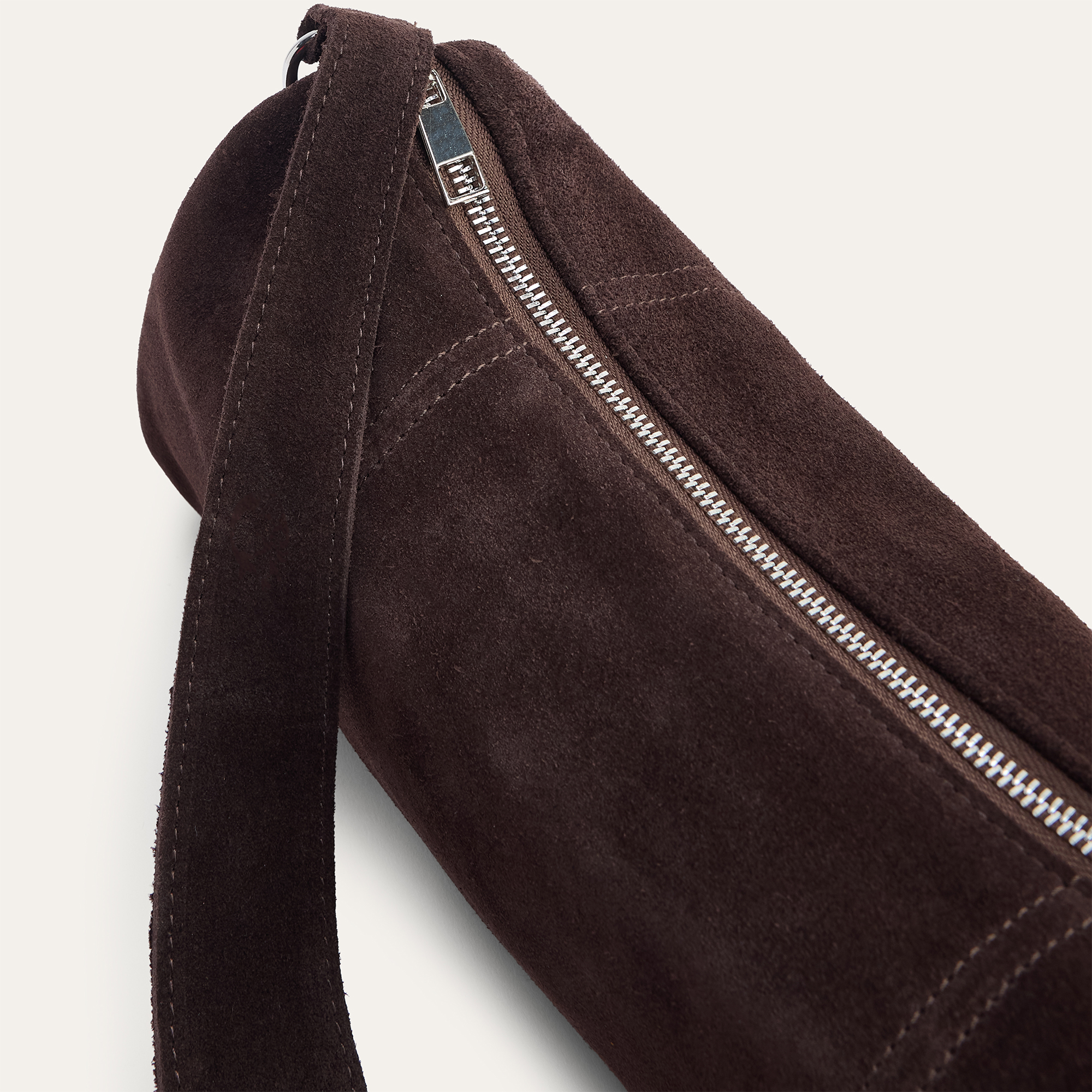 DİKİŞ DETAYLI SÜET DERİ EL ÇANTASI