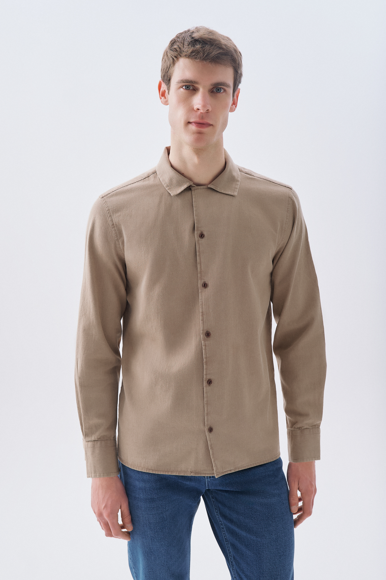 Erkek Vizon Rengi Regular Fit Resort Yaka Uzun Kollu Gömlek