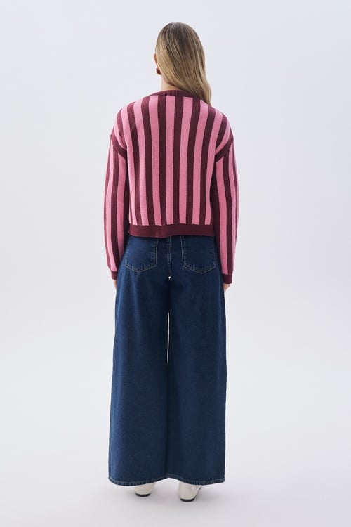 ÇİZGİLİ NAKIŞLI LOOSE FIT BİSİKLET YAKA KAZAK