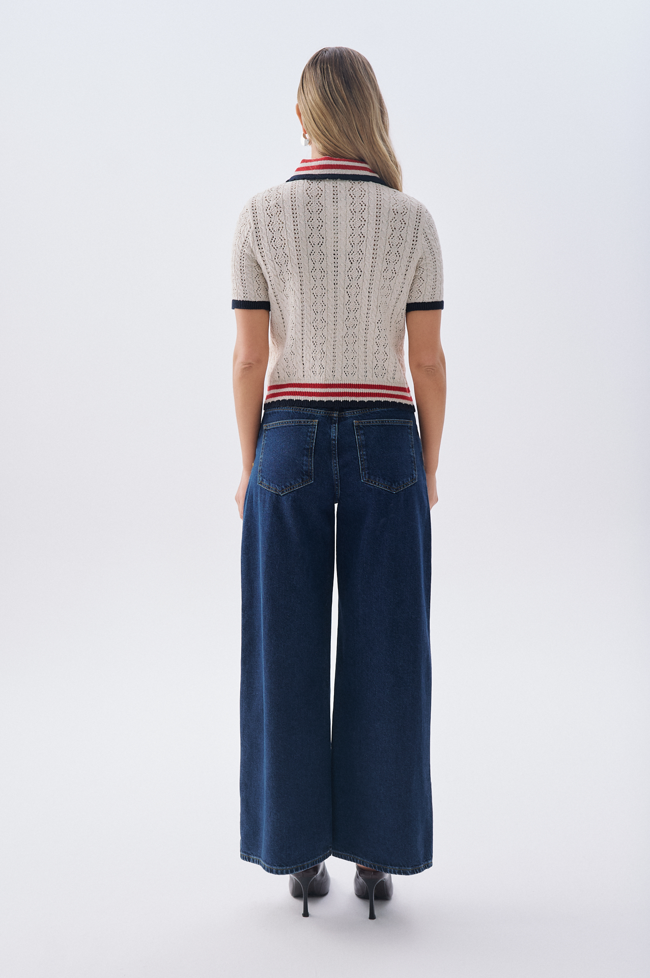 AJURLU BİYELİ POLO YAKA KISA KOLLU KAZAK