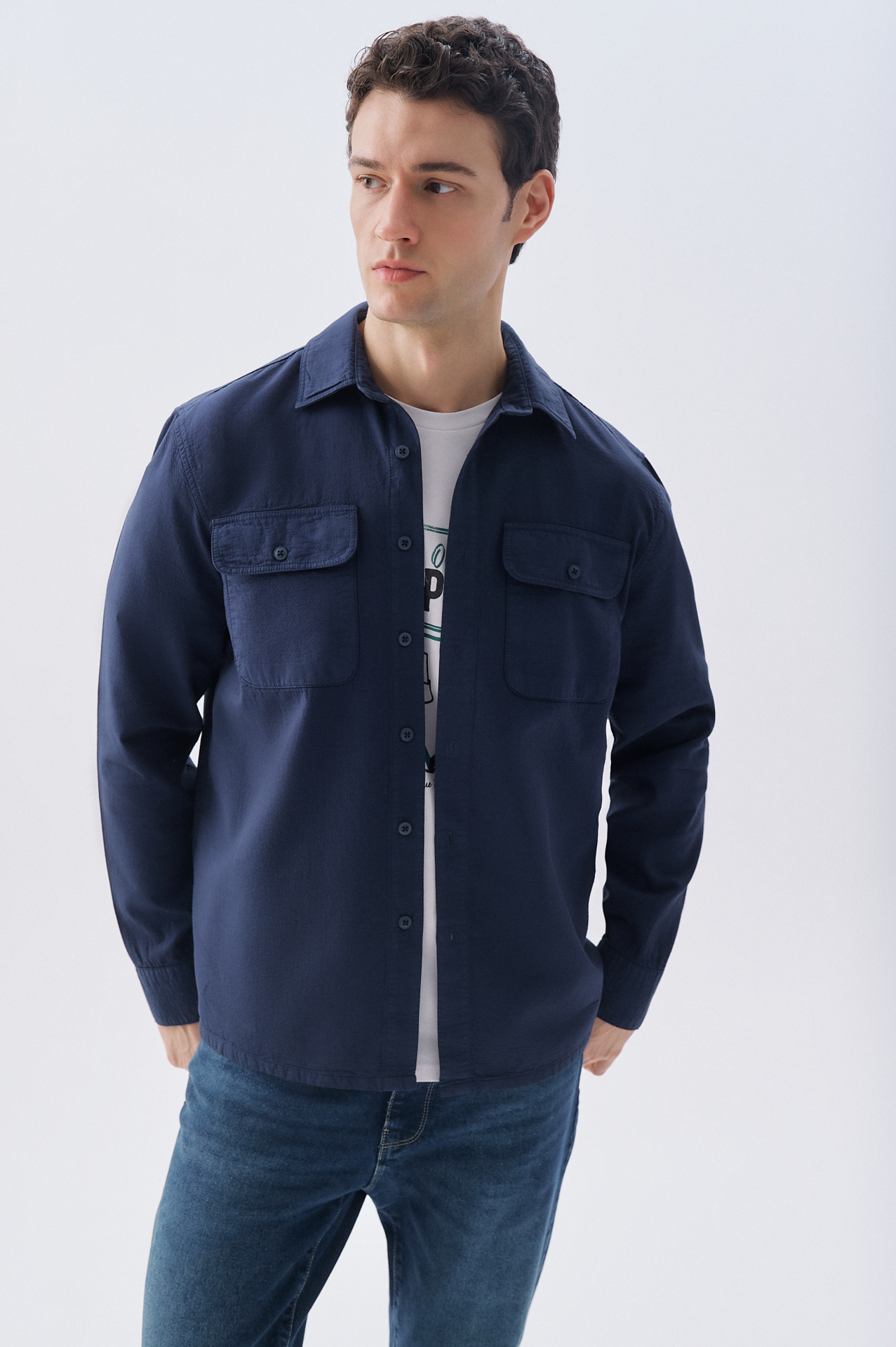 Erkek Lacivert Regular Fit Çift Cepli Uzun Kollu Gömlek