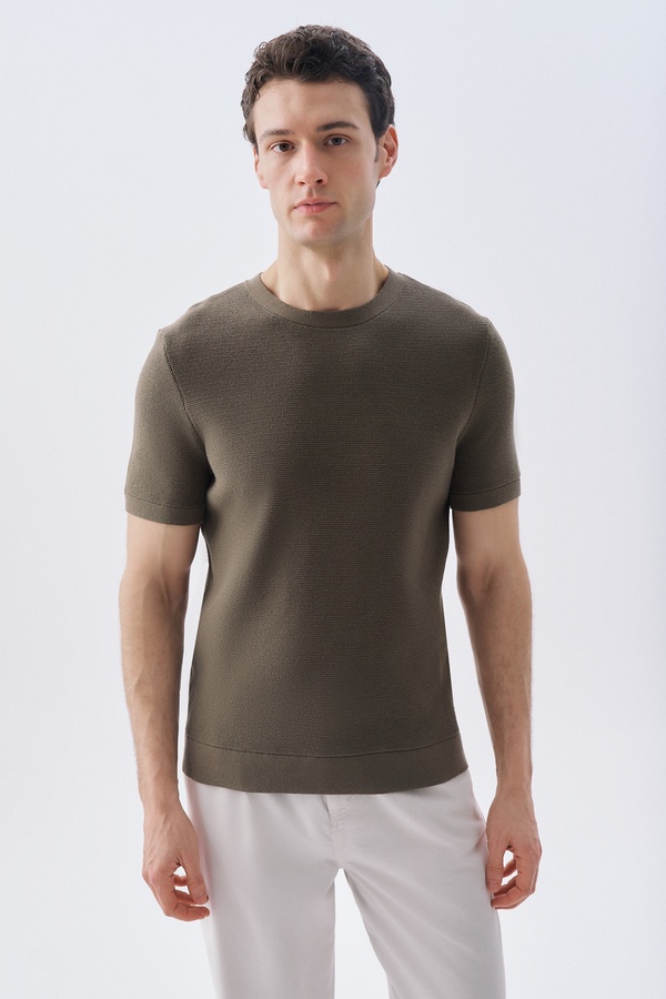 TEKSTÜRLÜ BİSİKLET YAKA KAZAK