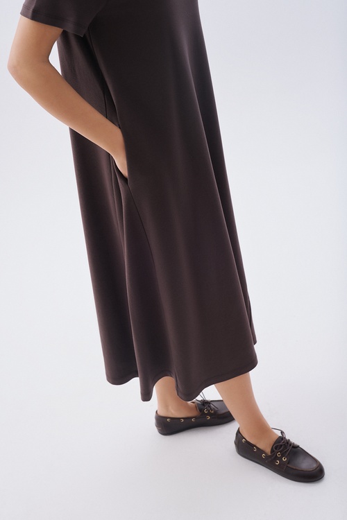 OVERSIZE KISA KOLLU CEPLİ MİDİ ELBİSE