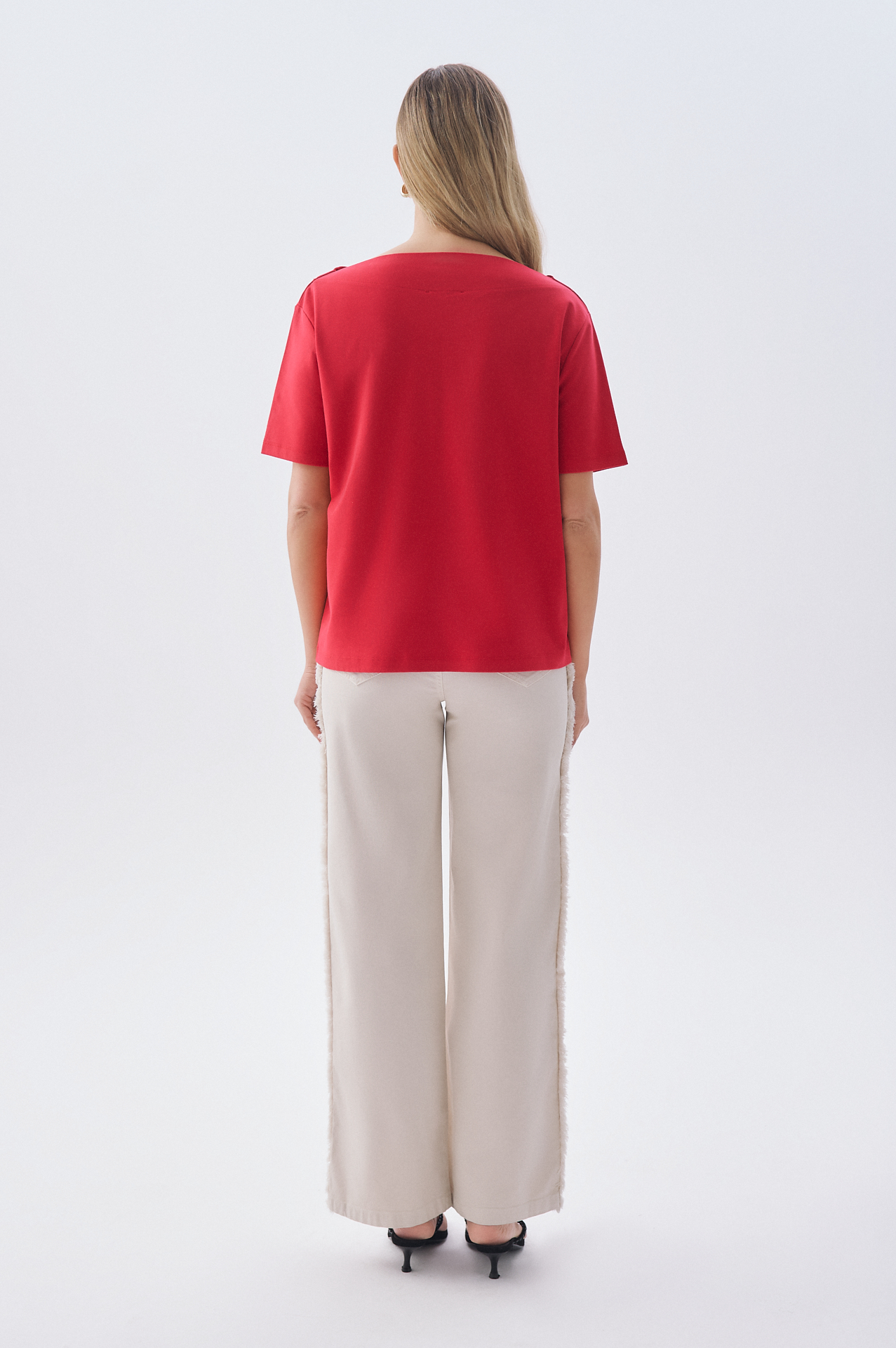 STRAIGHT FIT PÜSKÜL DETAYLI PANTOLON