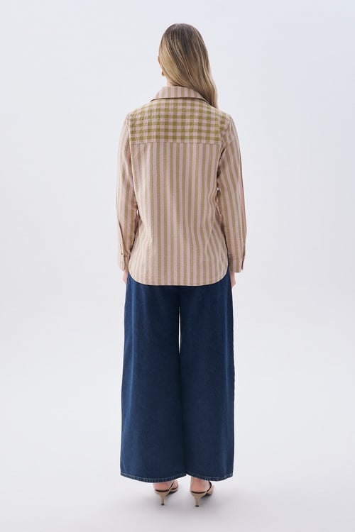 DOKULU ÇİZGİLİ UZUN KOLLU GÖMLEK