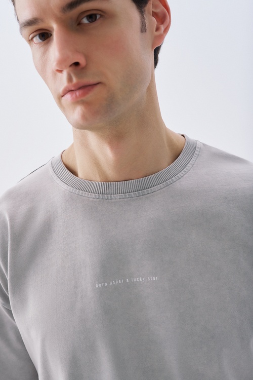 BASKILI OVERSIZE BİSİKLET YAKA T-SHIRT