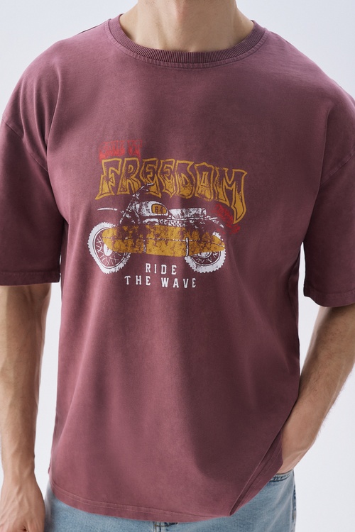 BASKILI OVERSIZE BİSİKLET YAKA T-SHIRT