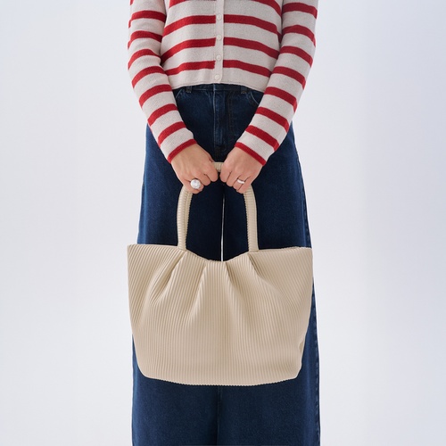  FİTİLLİ DERİ GÖRÜNÜMLÜ EL ÇANTASI