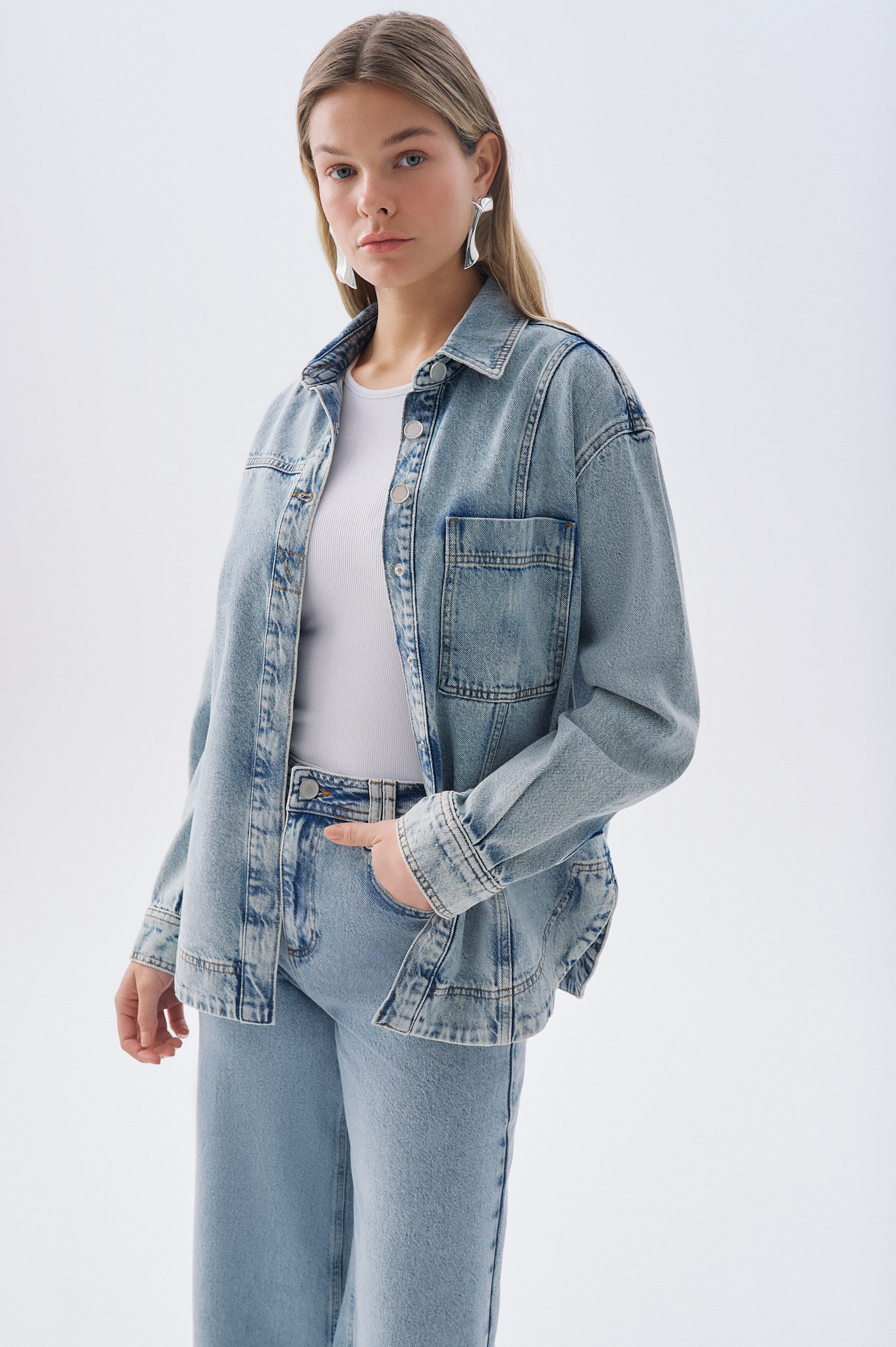 CEPLİ OVERSIZE JEAN CEKET