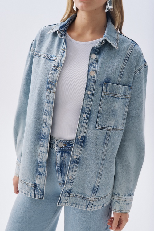  CEPLİ OVERSIZE JEAN CEKET