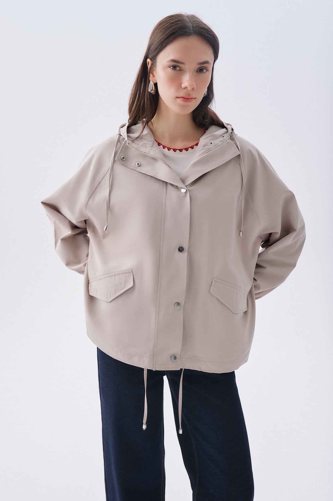 Kadın Bej Rengi Oversize Kapüşonlu Parka