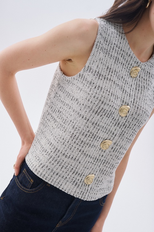 DÜĞME DETAYLI ÖRME YELEK