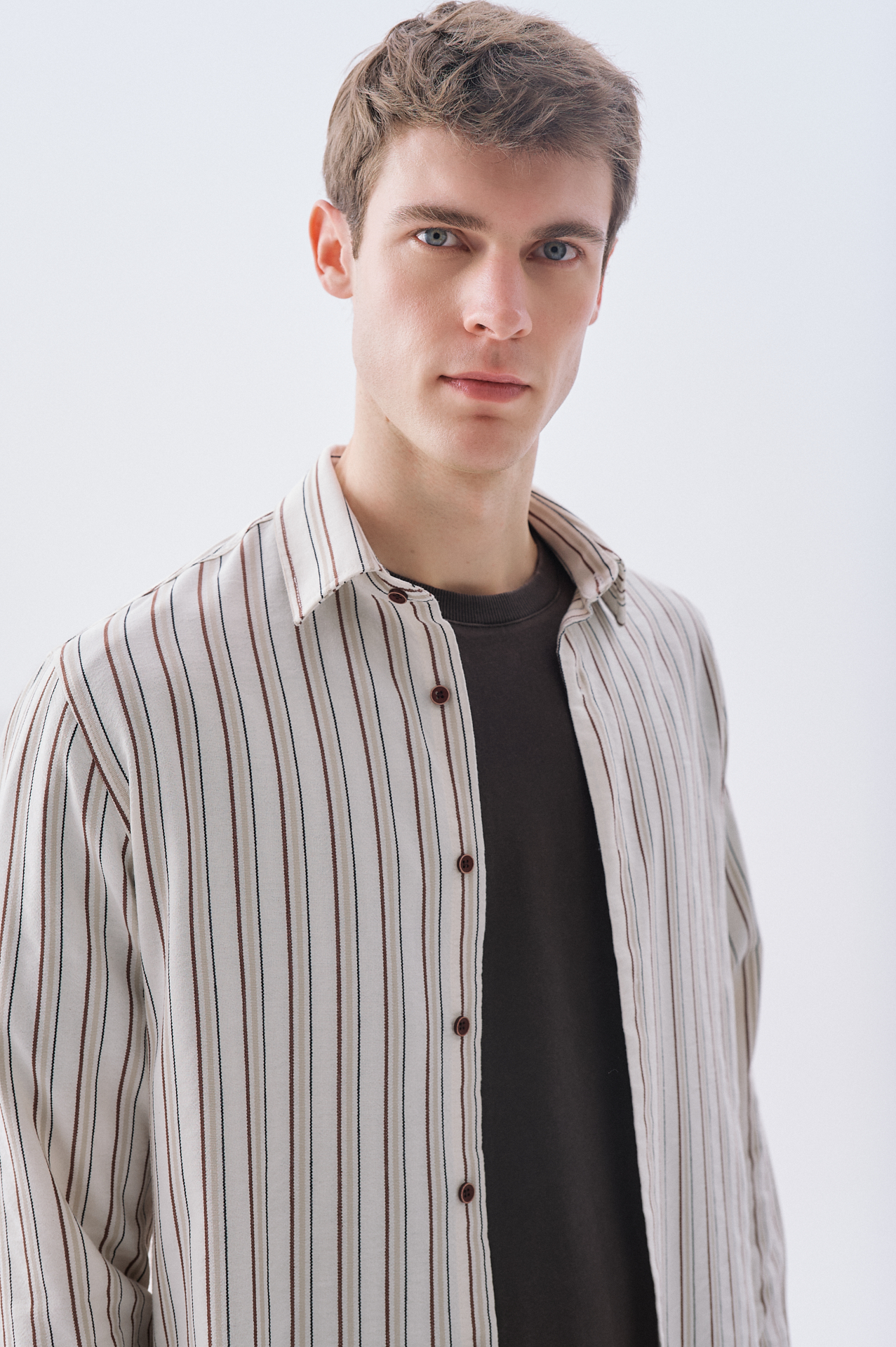 ÇİZGİLİ REGULAR FIT UZUN KOLLU GÖMLEK