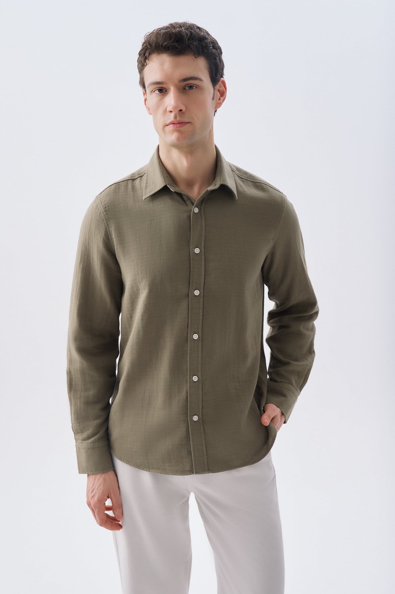 REGULAR FIT UZUN KOLLU GÖMLEK