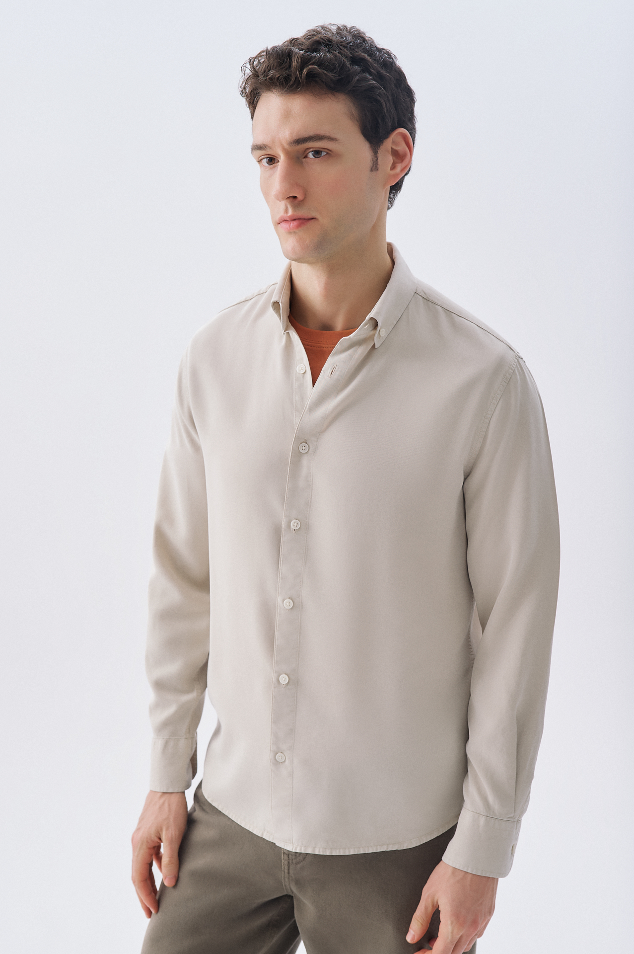 REGULAR FIT UZUN KOLLU GÖMLEK