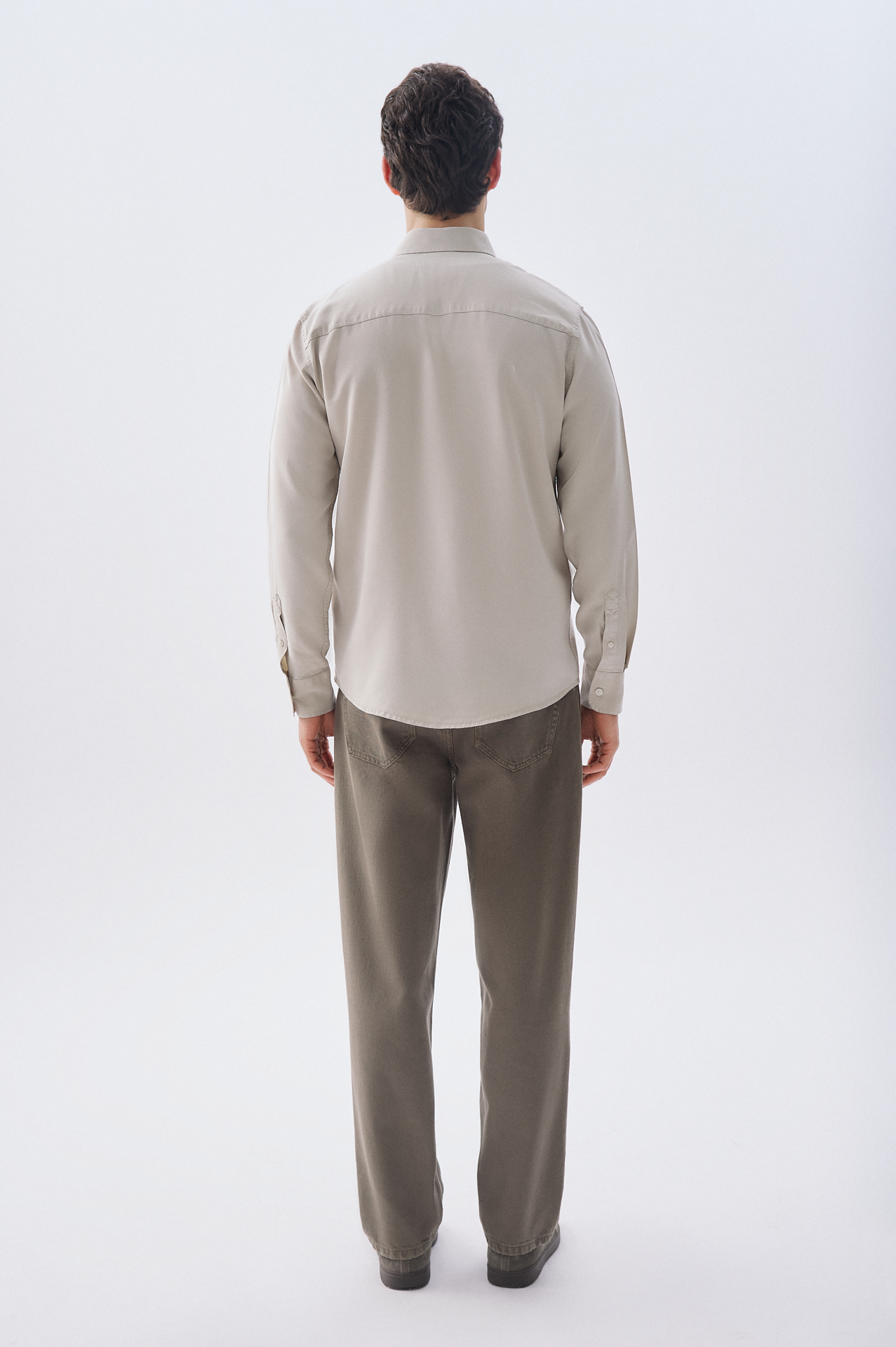 REGULAR FIT UZUN KOLLU GÖMLEK