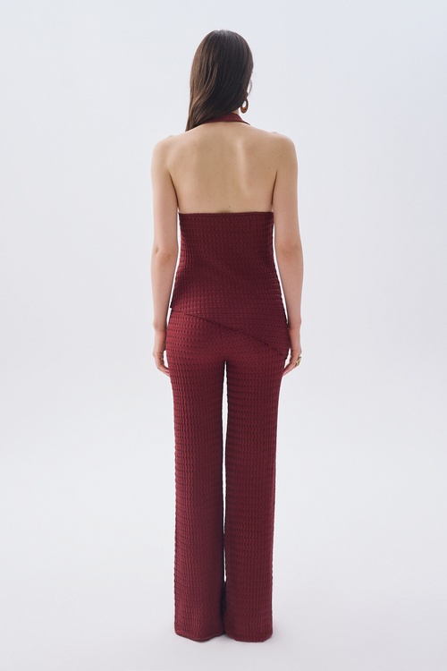 HALTER YAKA ASİMETRİK KOLSUZ BLUZ