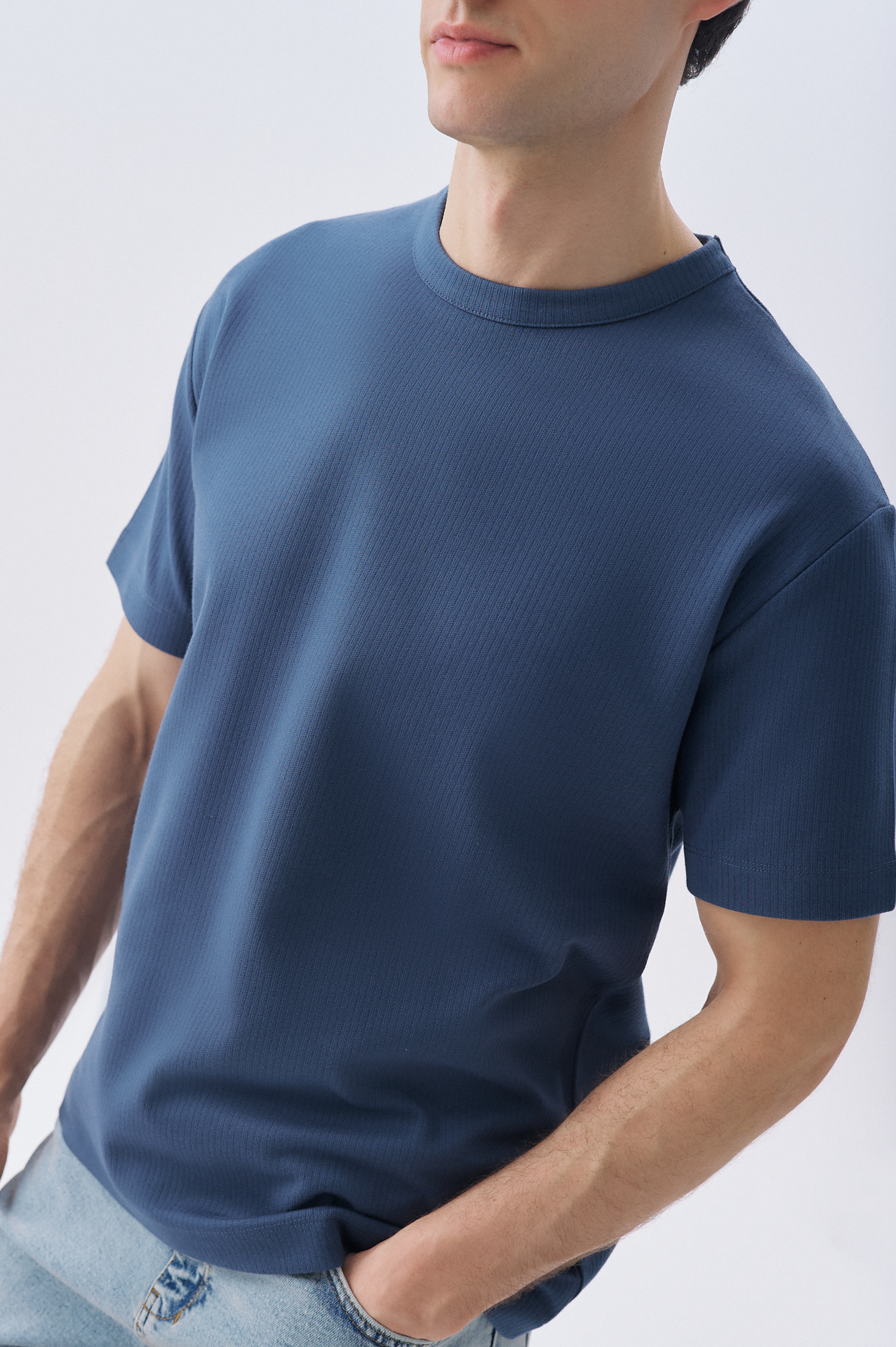 COMFORT FIT BİSİKLET YAKA T-SHIRT