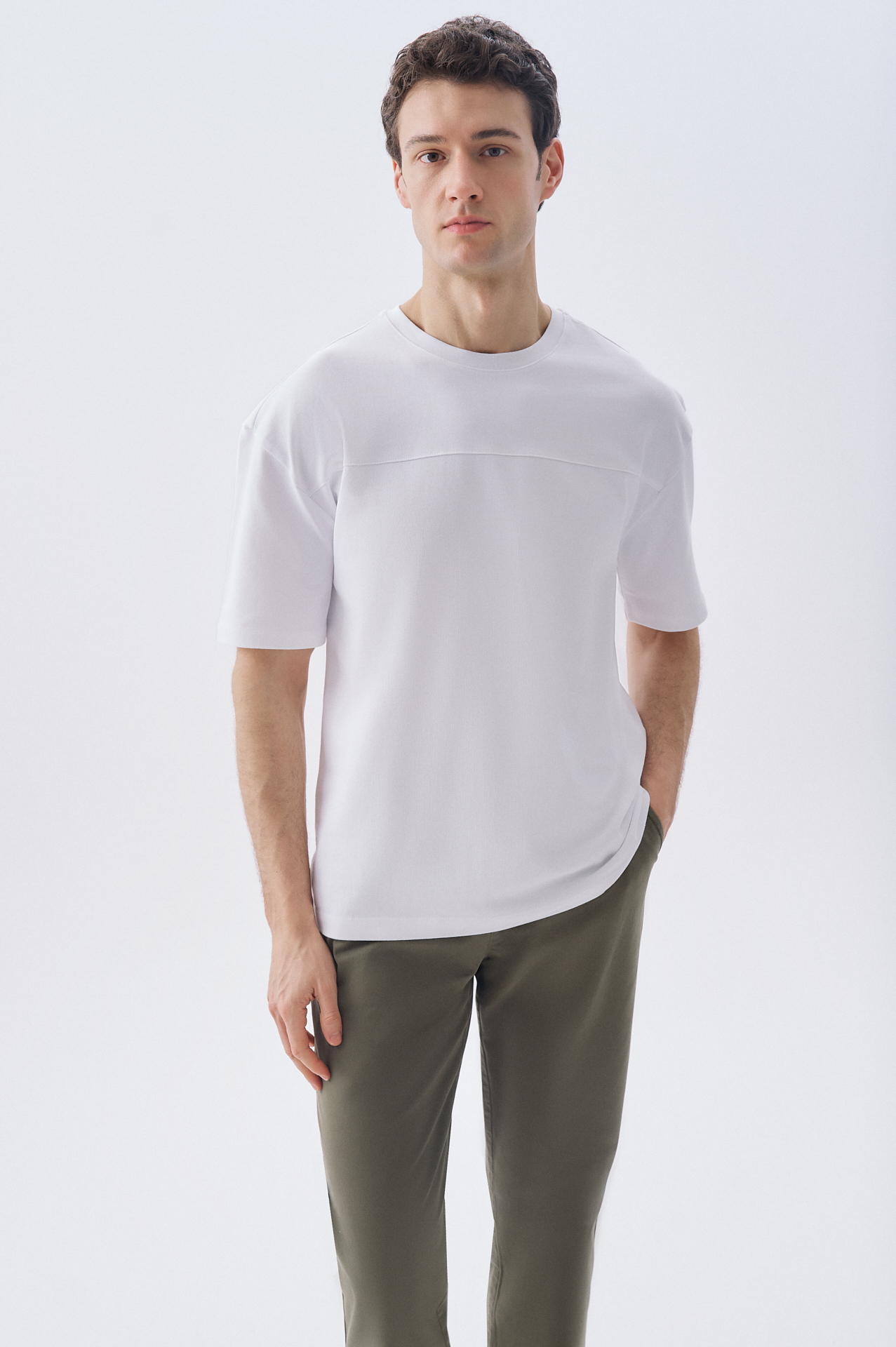Erkek Beyaz Oversize Bisiklet Yaka T-Shirt