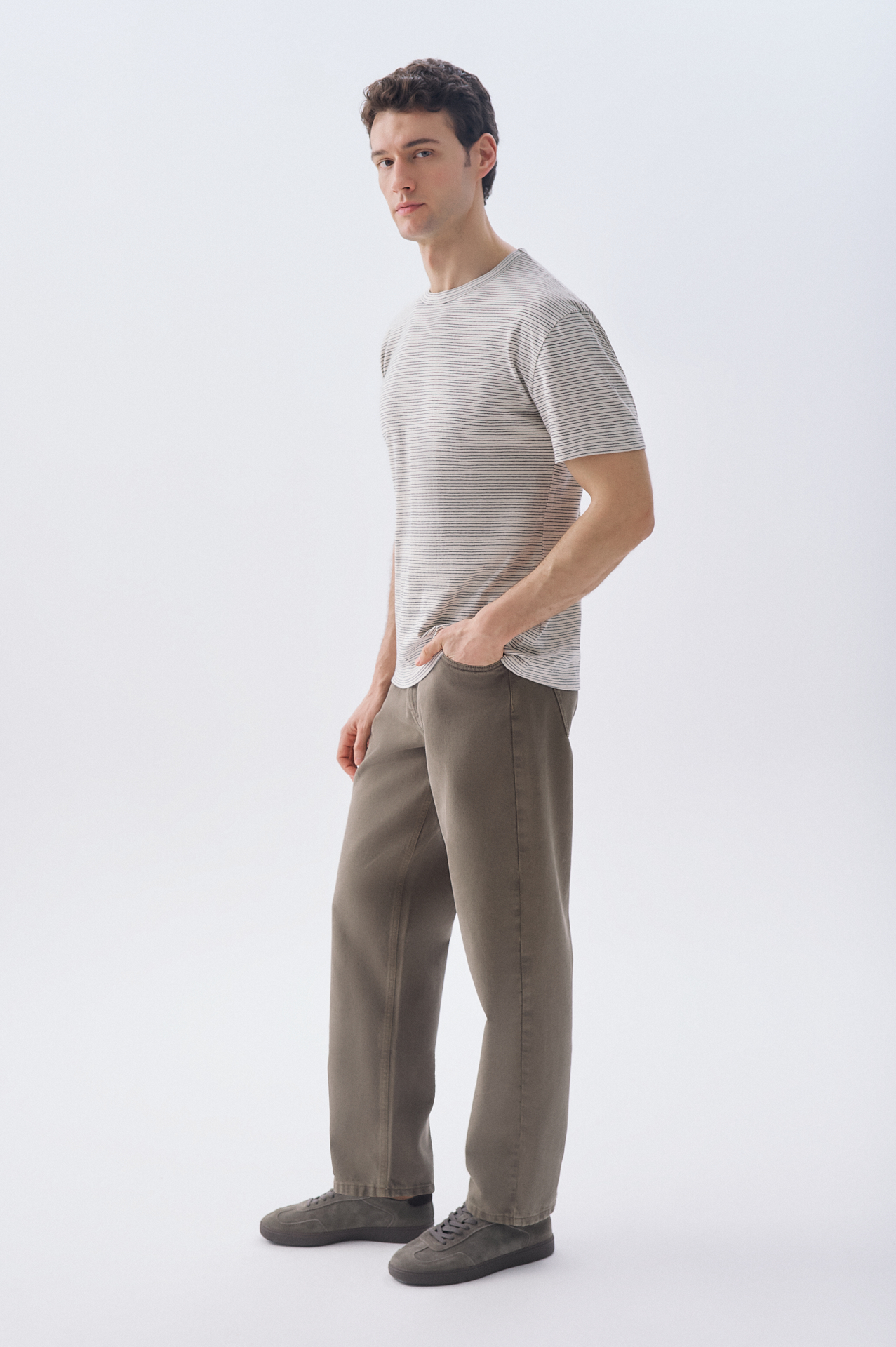 COMFORT FIT ÇİZGİLİ BİSİKLET YAKA T-SHIRT