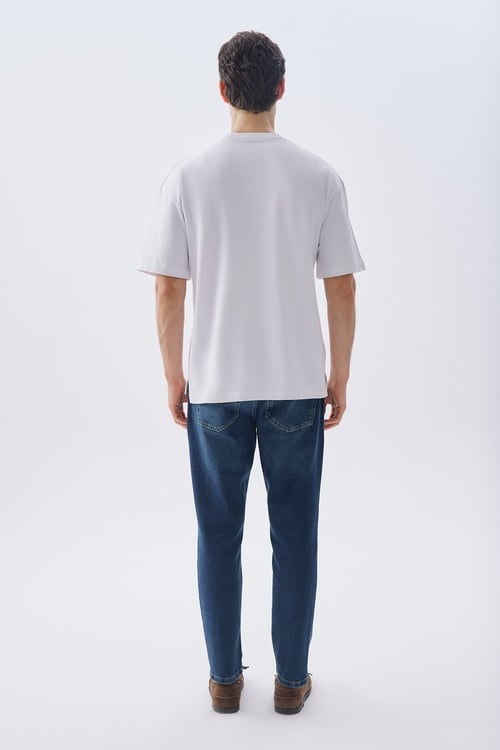 Erkek Beyaz Nakışlı Oversize Bisiklet Yaka T-Shirt