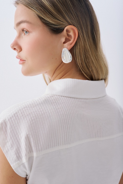 BAĞLAMALI KOLSUZ BLUZ