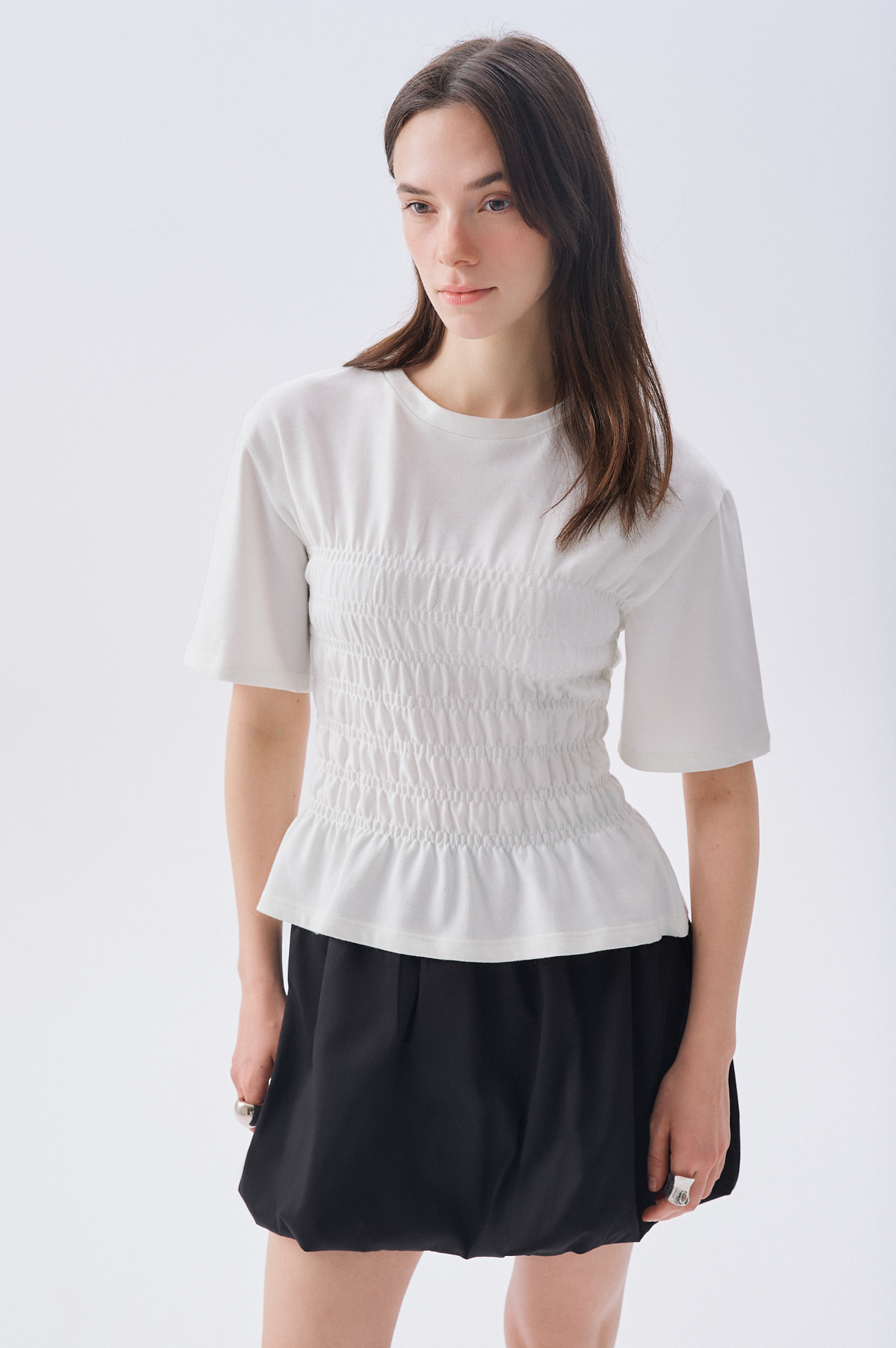 BÜZGÜLÜ BİSİKLET YAKA KISA KOLLU BLUZ