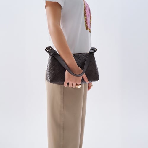  ÖRGÜ DESENLİ DERİ GÖRÜNÜMLÜ EL ÇANTASI