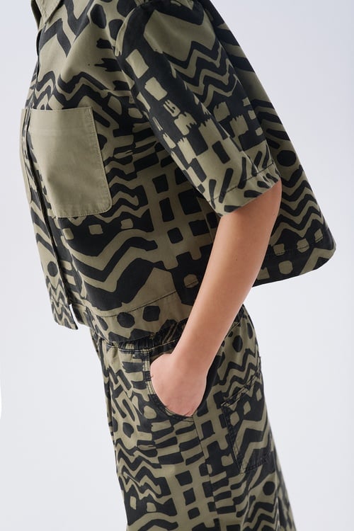 ETNİK DESENLİ RELAX FIT BELİ LASTİKLİ PANTOLON