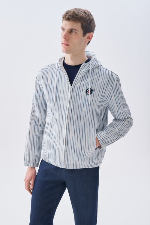 ÇİZGİLİ FERMUARLI KAPÜŞONLU CEKET