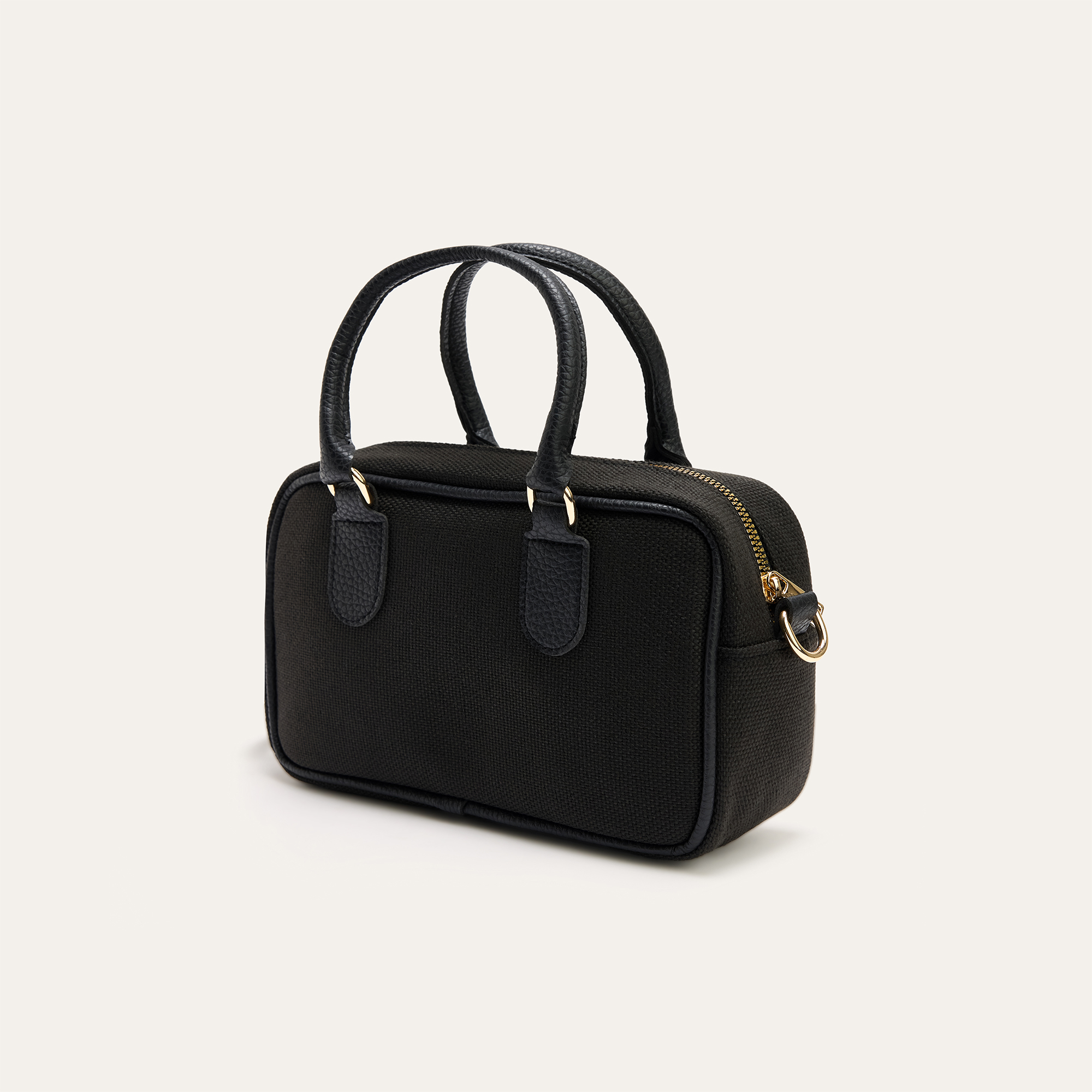 KANVAS DOKULU OMUZ ÇANTASI