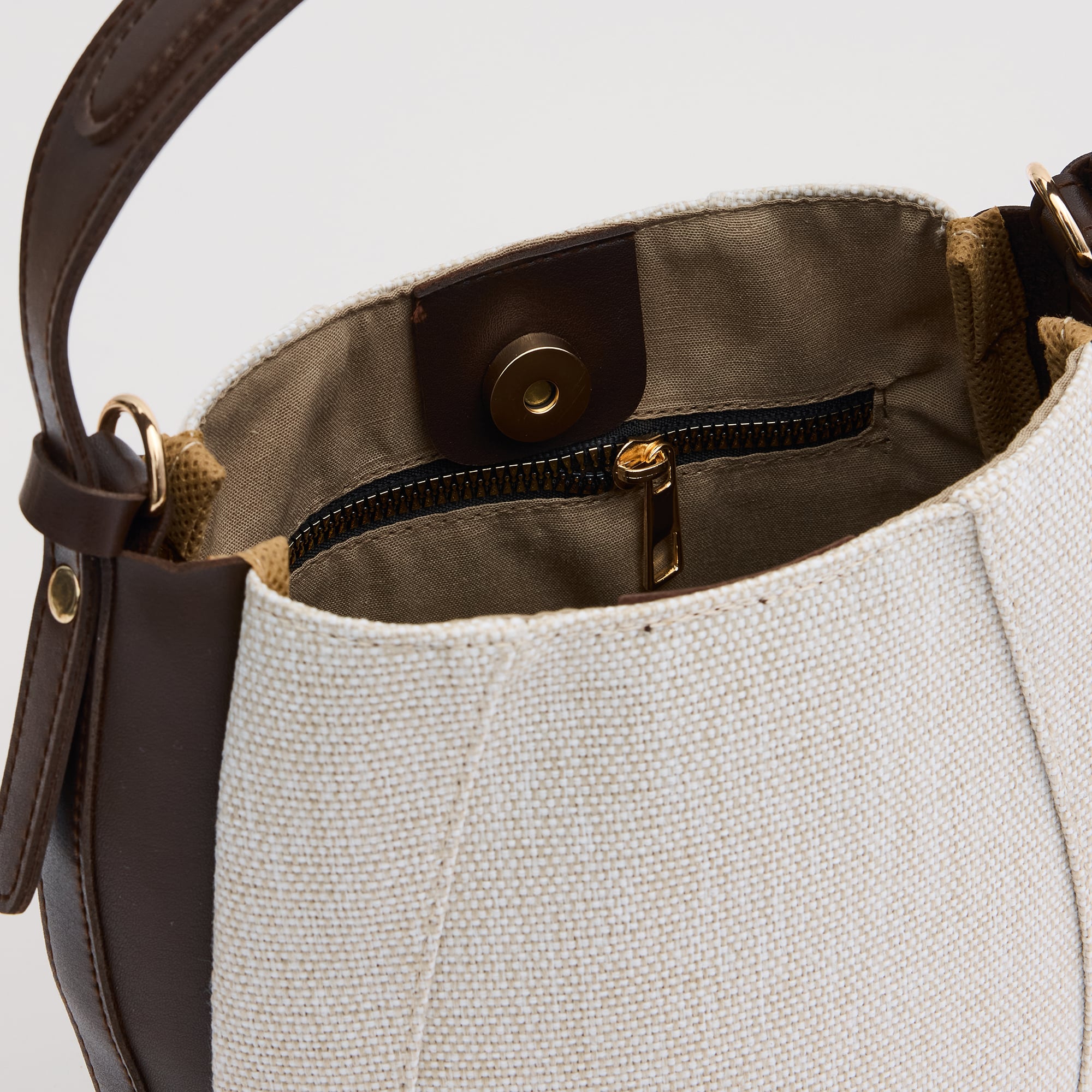 KANVAS BUCKET OMUZ ÇANTASI