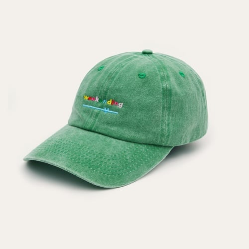 Kadın Yeşil Nakışlı Kasket Şapka