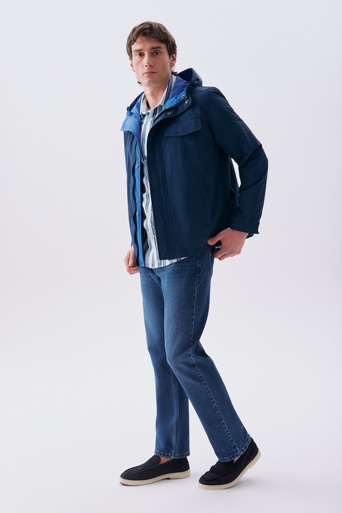 ÇİFT TARAFLI KAPÜŞONLU KISA YAĞMURLUK