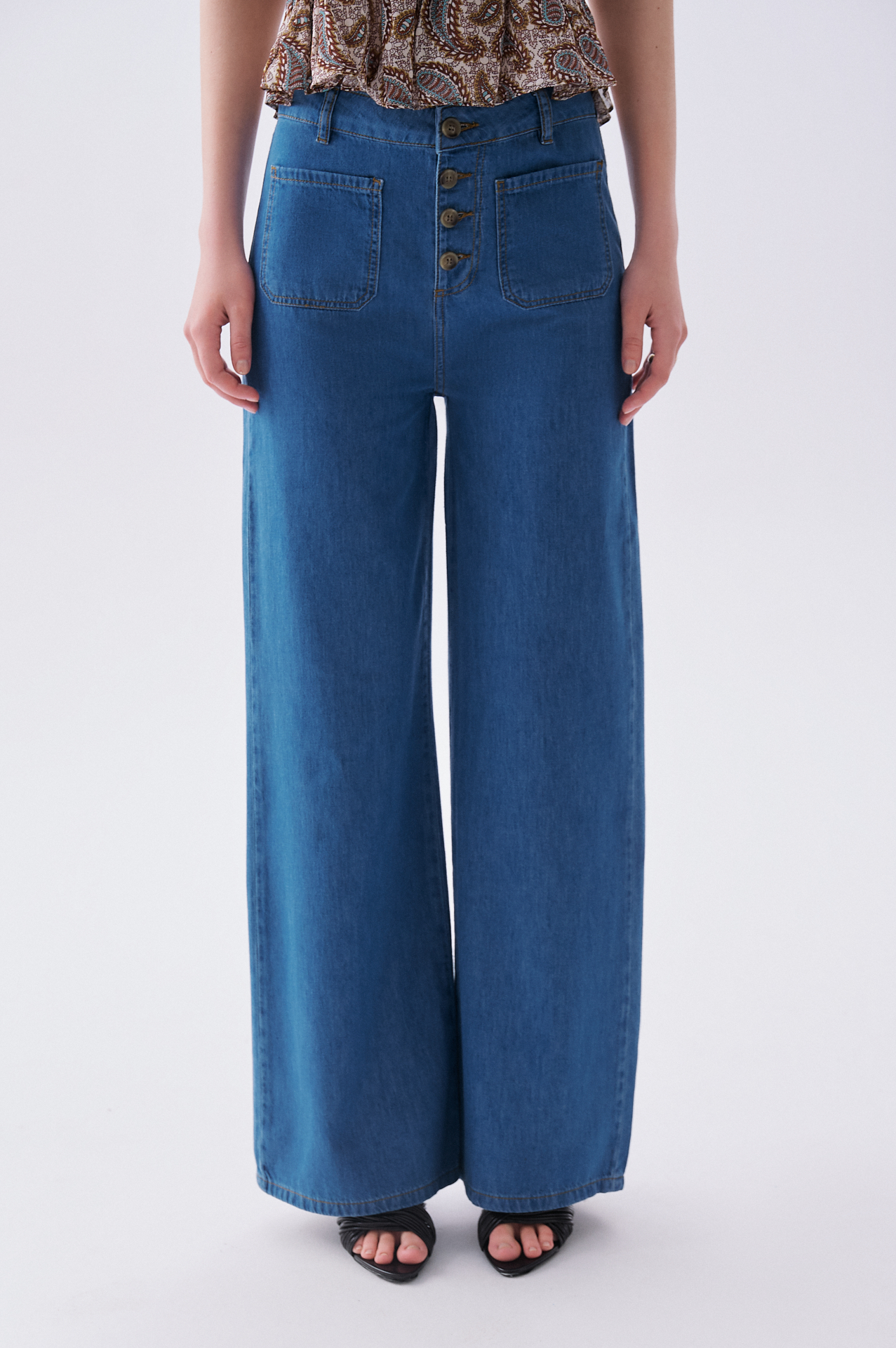 Kadın İndigo Düğme Kapama Straight Fit Jean Pantolon