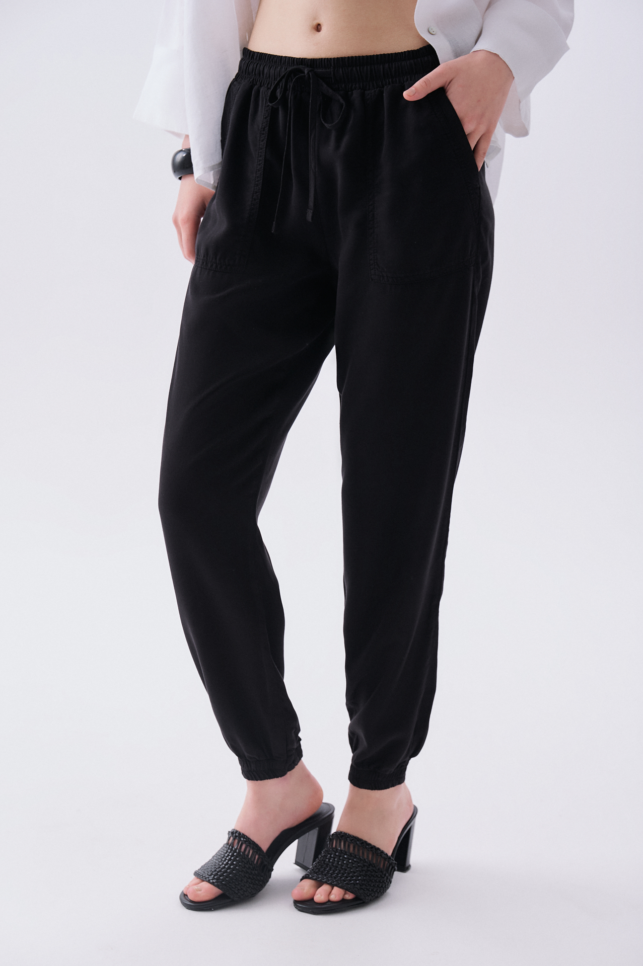 Kadın Siyah Beli Lastikli Jogger Pantolon