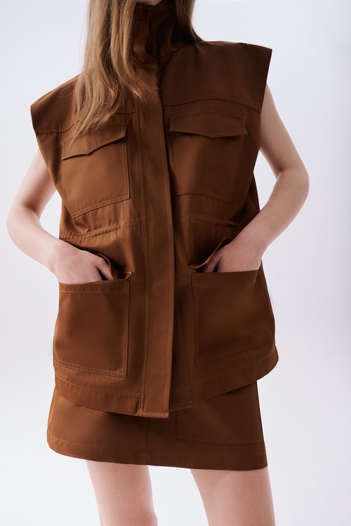 Kadın Kahverengi Dik Yaka Çok Cepli Yelek